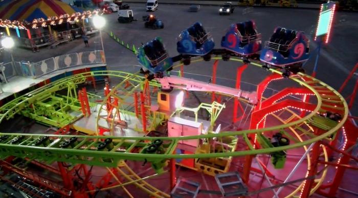 Back-Spin Roller Coaster